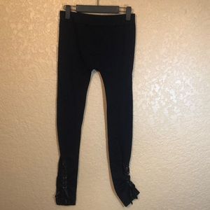 Fashion Bug ~ Black Leggings w/ Side Leg Ribbon